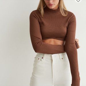 Cropped Brown H&M Top